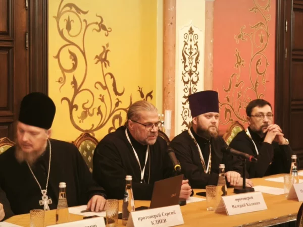 В Москве в Храме Христа Спасителя завершил свою работу  XII Общецерковный съезд по социальному служению