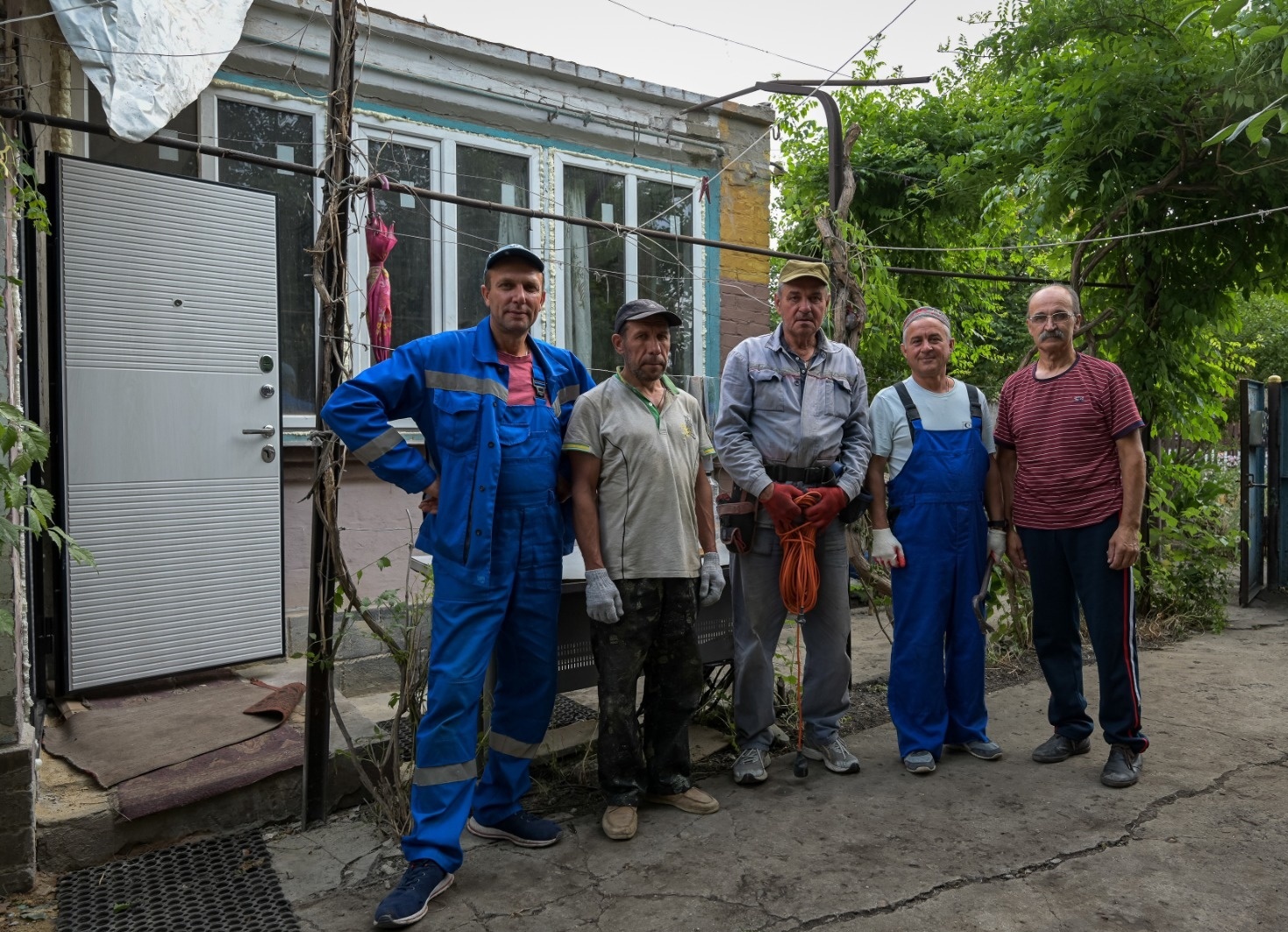 Открыт набор волонтеров для помощи в Донецке, Северодонецке и Мариуполе